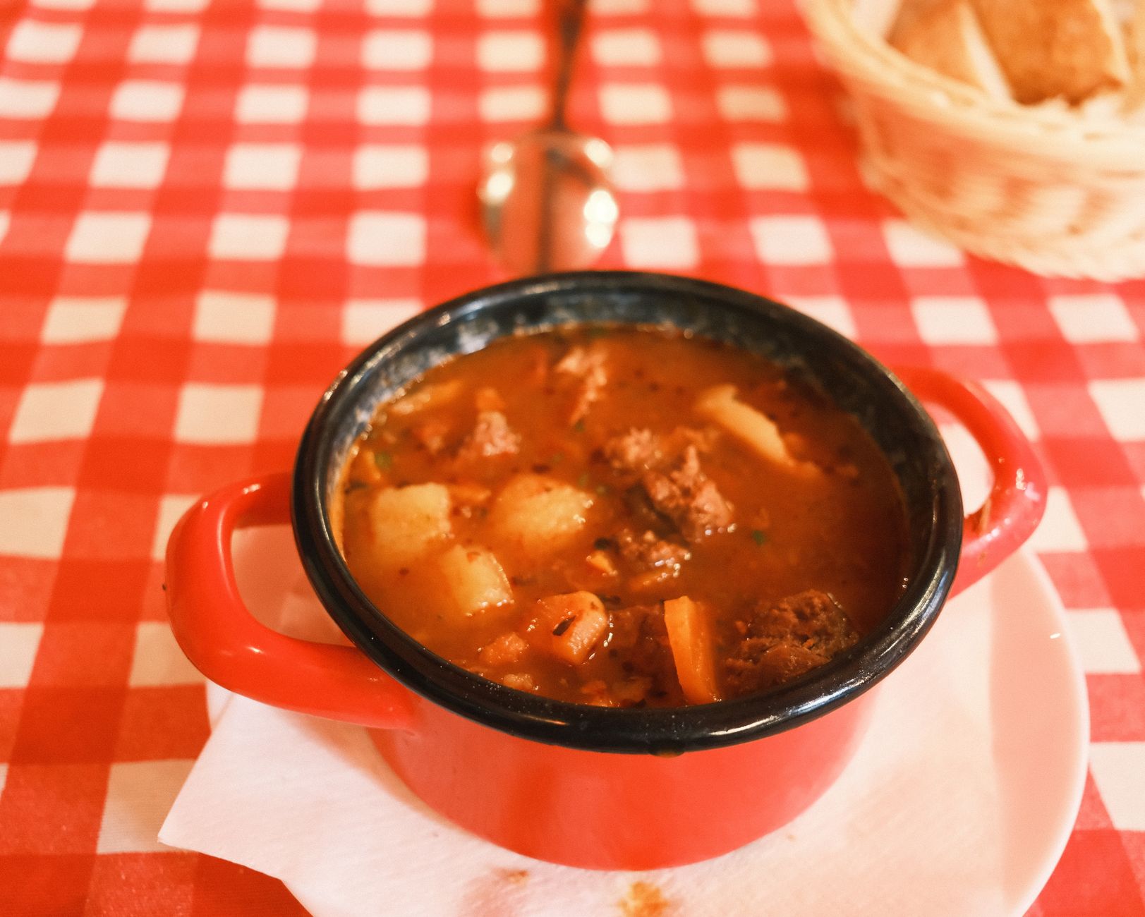 Bœuf bourguignon : la recette de la réconciliation familiale