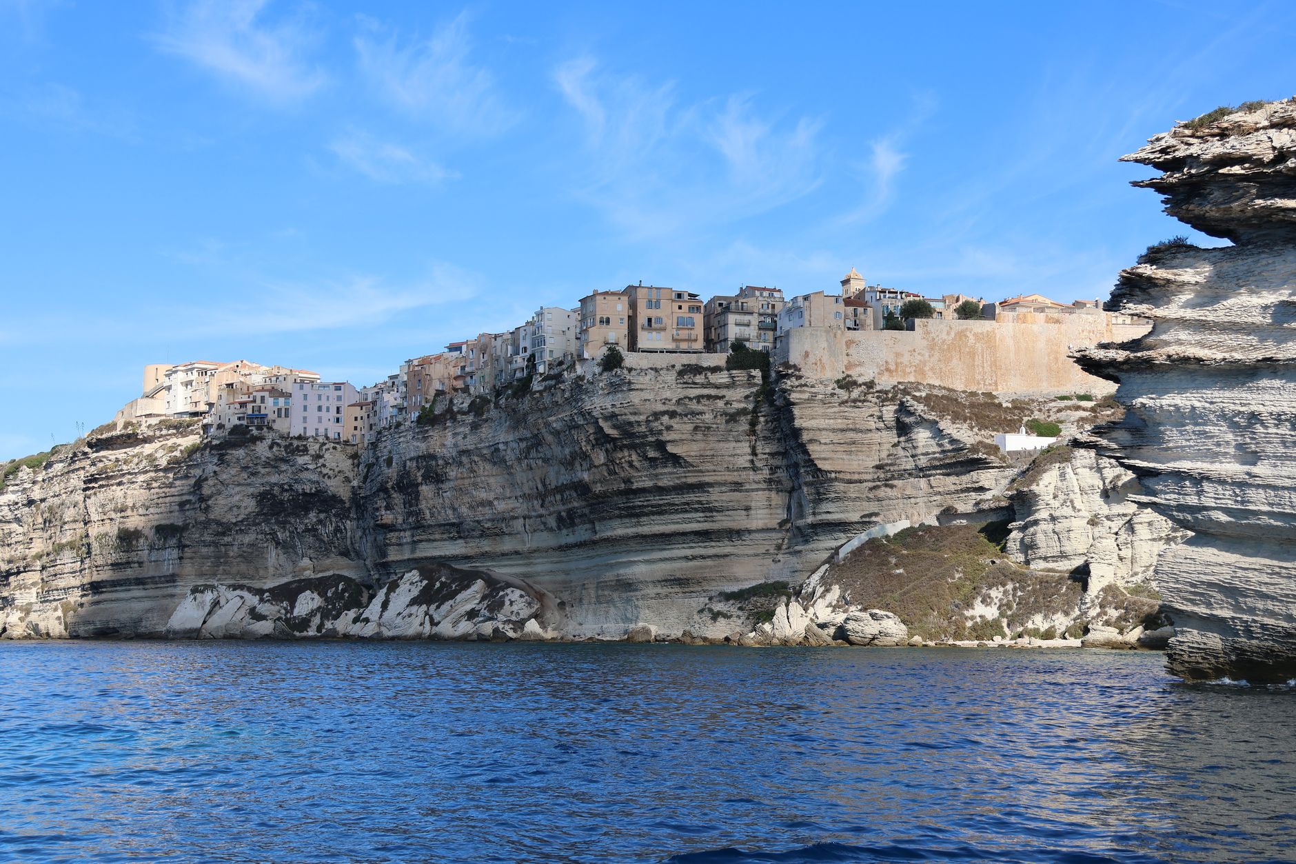 Bonifacio : la Corse qui ne ressemble pas à la Corse